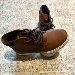 Nautica boys size 1 leather ankle boot worn once, maybe.